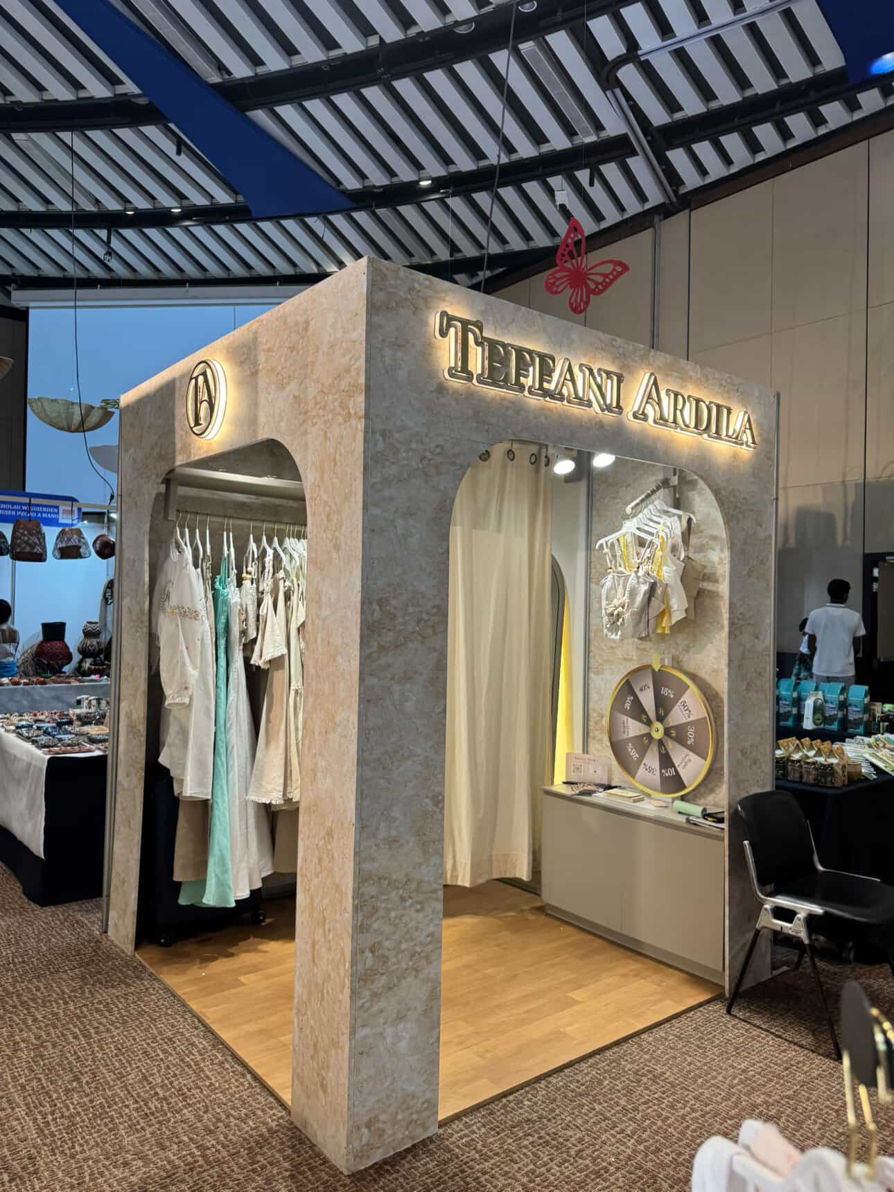 Stand Teffani Ardila